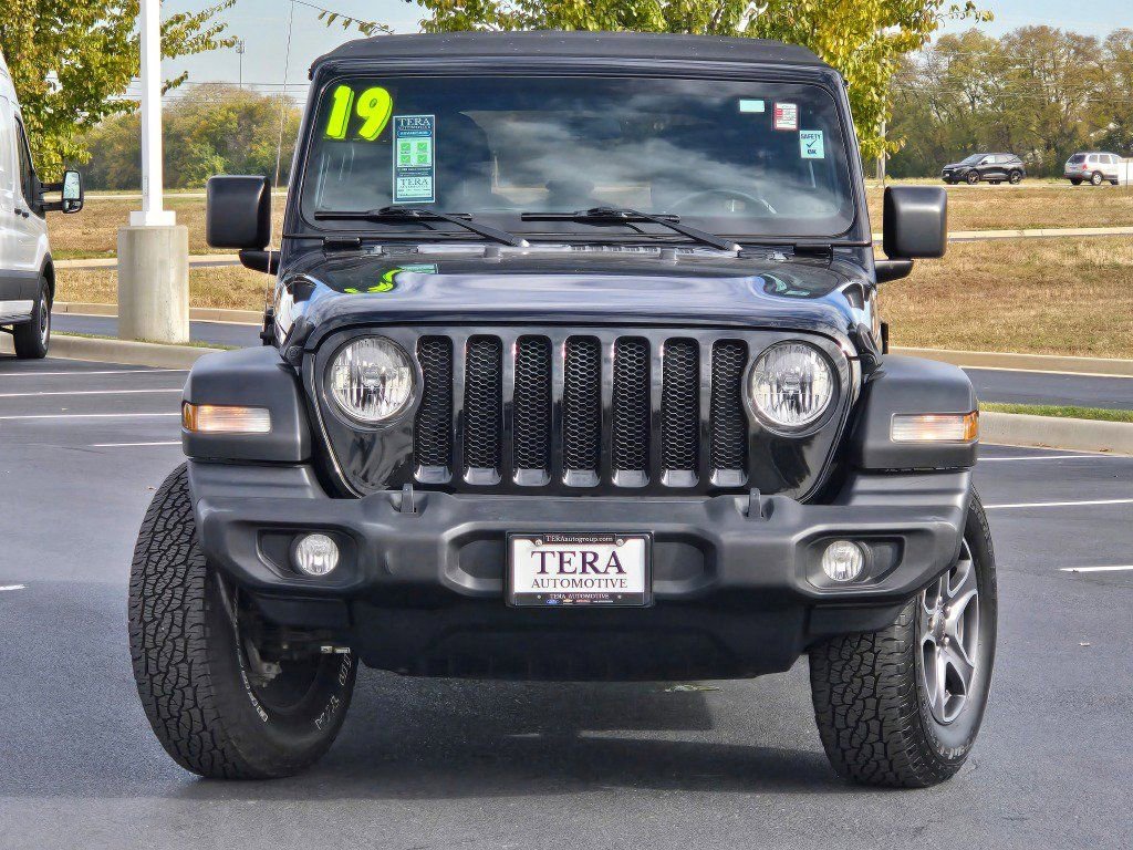 Used 2019 Jeep Wrangler Unlimited Sport S video 2