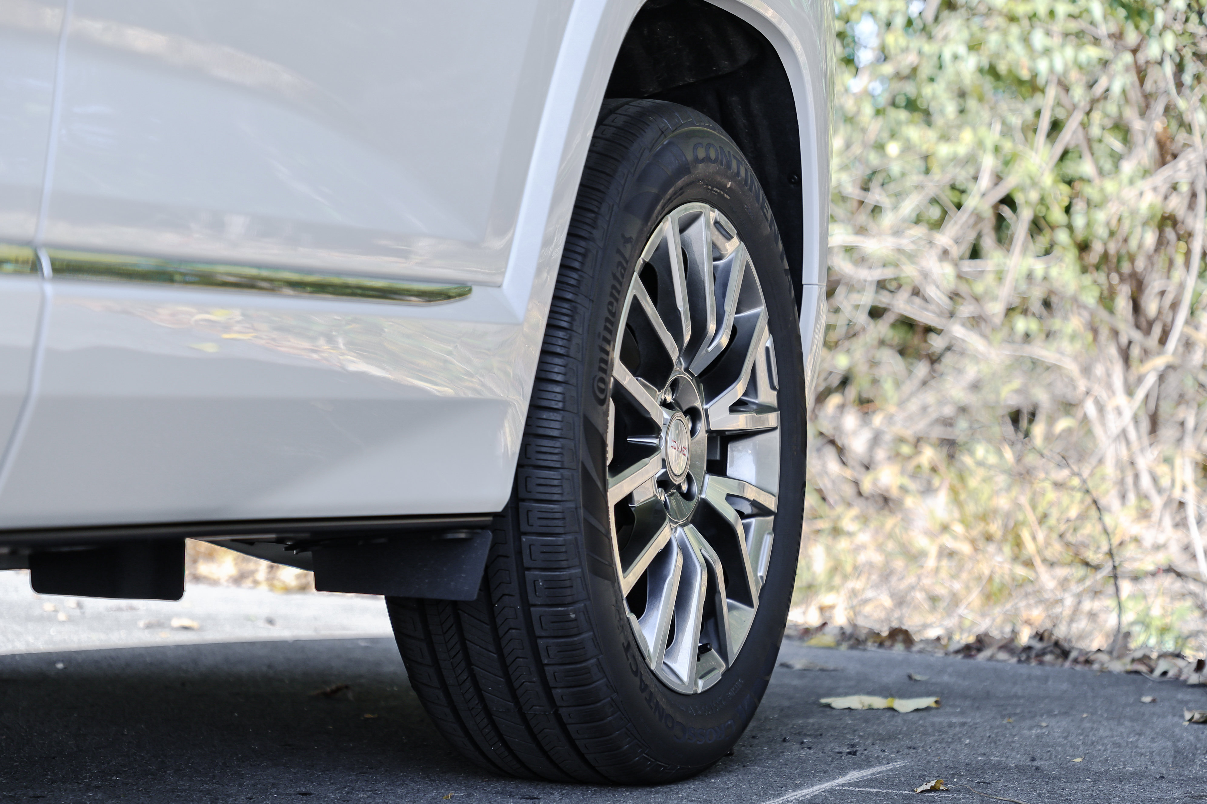 New 2026 GMC Terrain Denali image 4