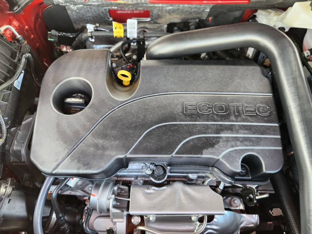 Used 2026 Chevrolet Equinox LT w/ Safety and Technology Package FWD image 24