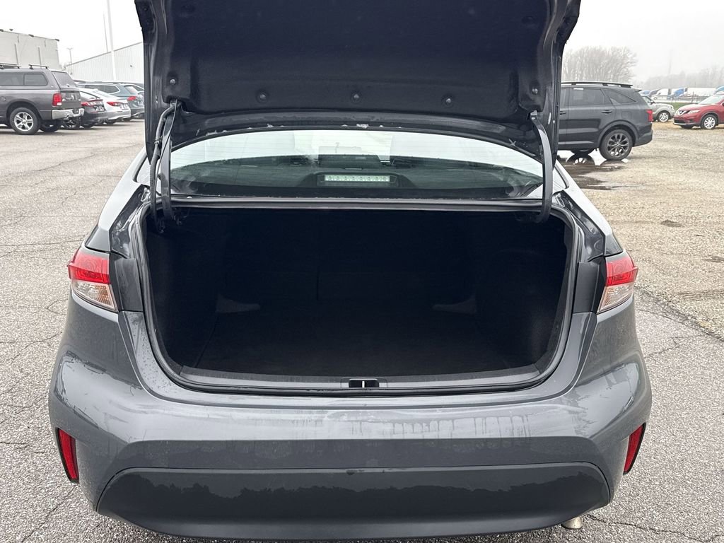 Used 2024 Toyota Corolla LE FWD image 20