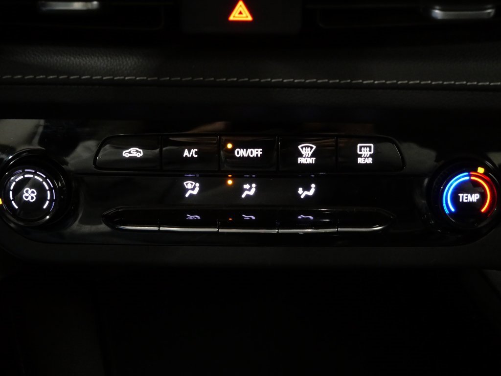 Used 2023 Buick Envision Preferred image 19