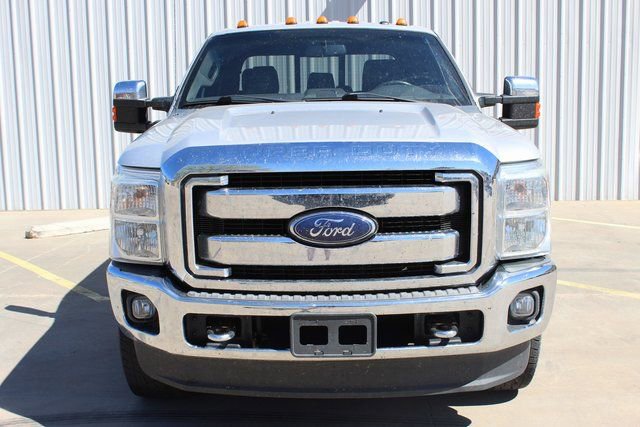 Used 2015 Ford F350 Lariat w/ Chrome Package image 5