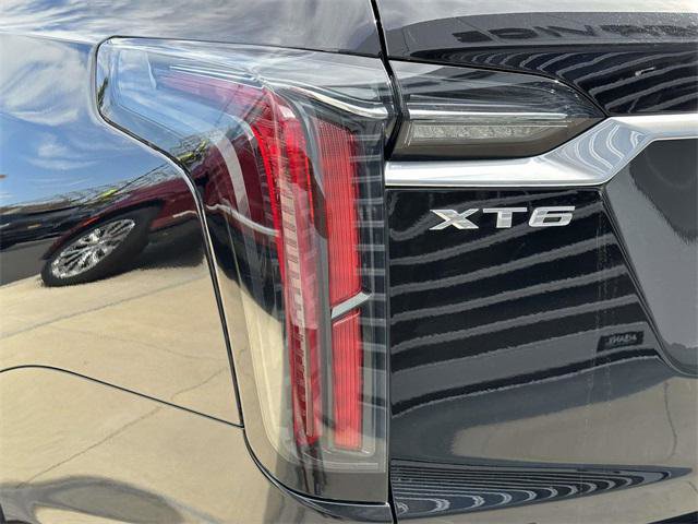 Used 2024 Cadillac XT6 Sport w/ LPO, Floor Liner Package image 9