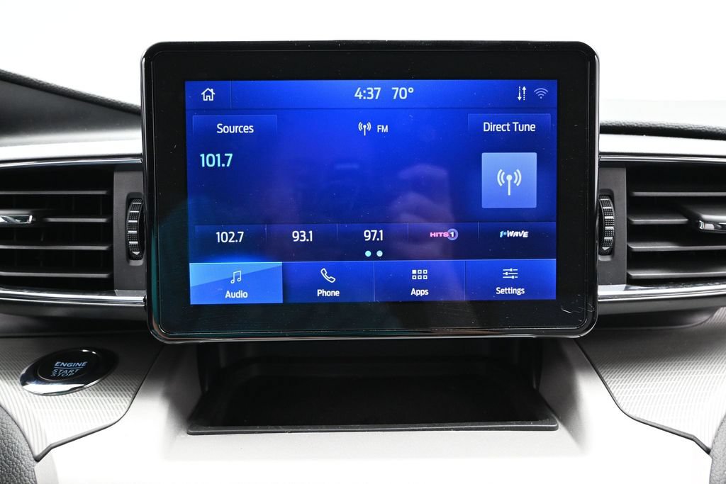 Used 2023 Ford Explorer XLT w/ Equipment Group 202A AWD/4WD image 30