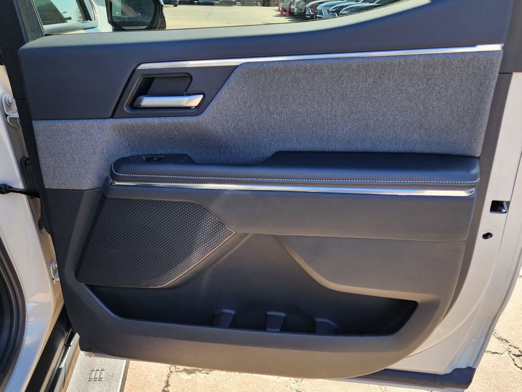 New 2026 GMC Sierra EV Elevation w/ LPO, Elevation Dark Package AWD/4WD image 40