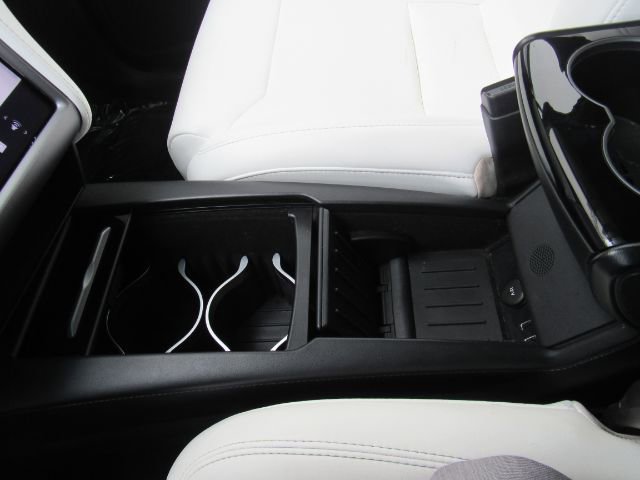 Used 2018 Tesla Model X 100D image 47