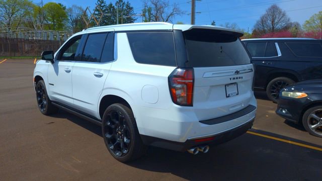 Used 2024 Chevrolet Tahoe High Country AWD/4WD image 2