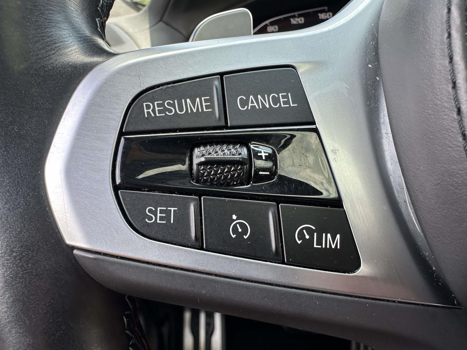 Used 2024 BMW X4 M40i w/ Premium Package AWD/4WD image 34