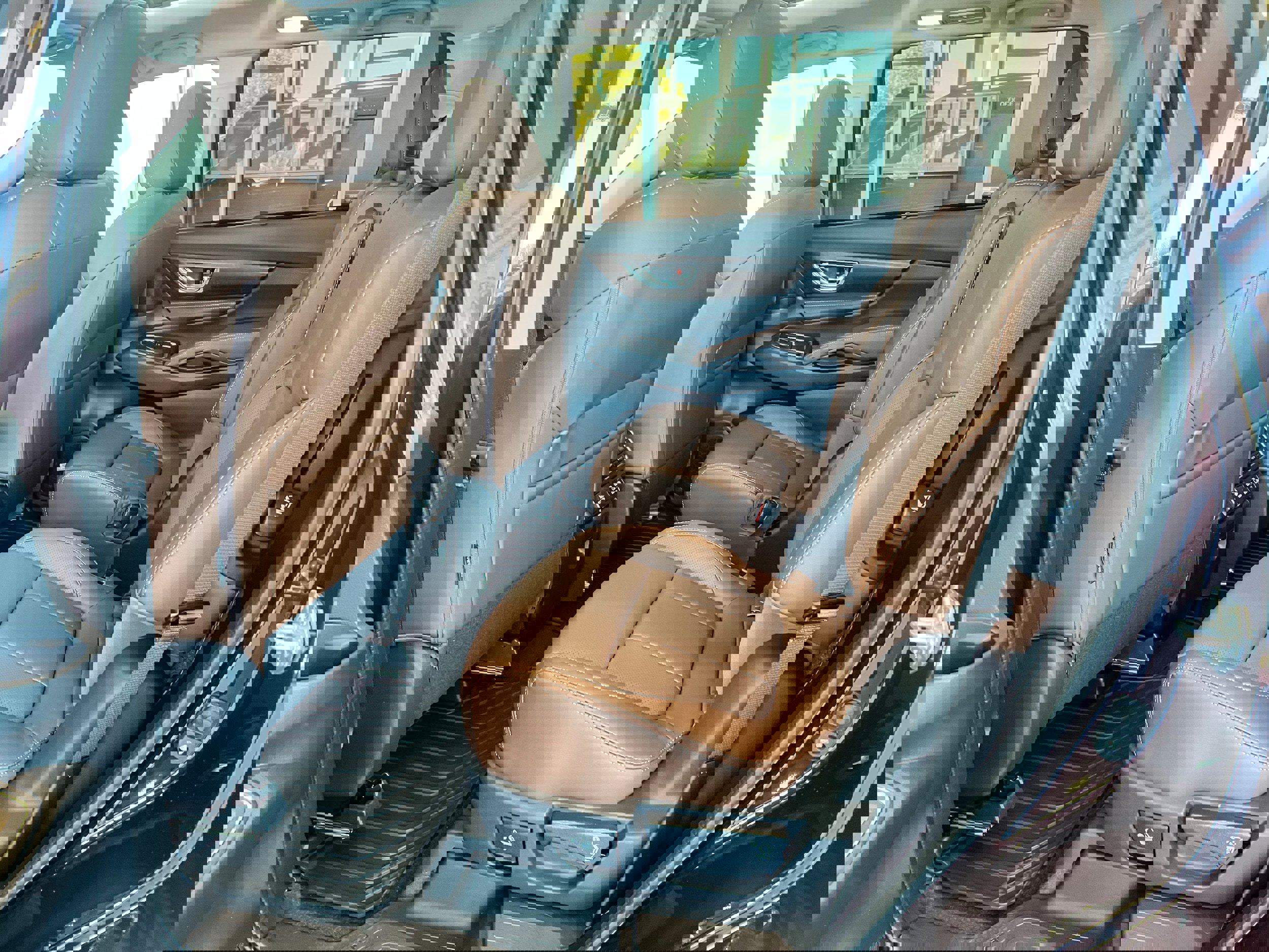 New 2025 Subaru Ascent Touring w/ Popular Package #2 image 8