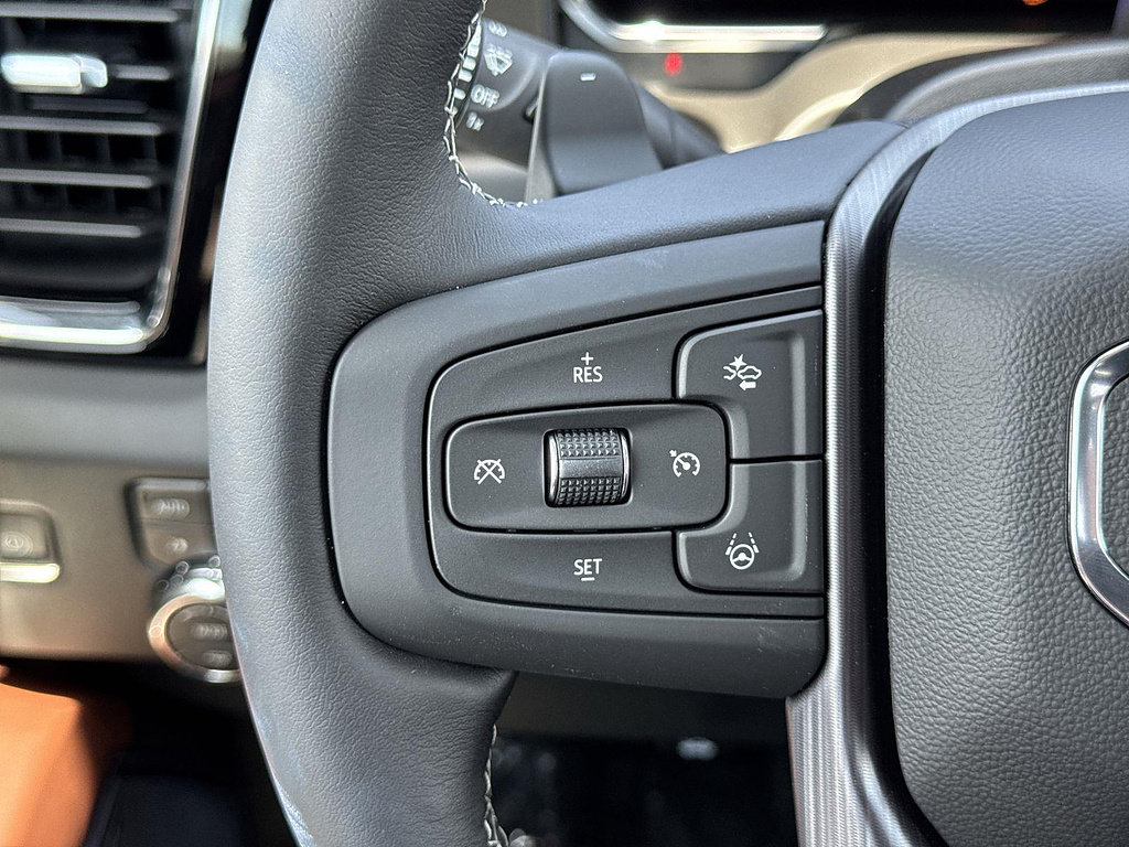 New 2026 GMC Sierra 1500 Denali Ultimate w/ LPO, Black Badging Package AWD/4WD image 9