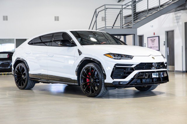 Used 2022 Lamborghini Urus AWD/4WD image 8