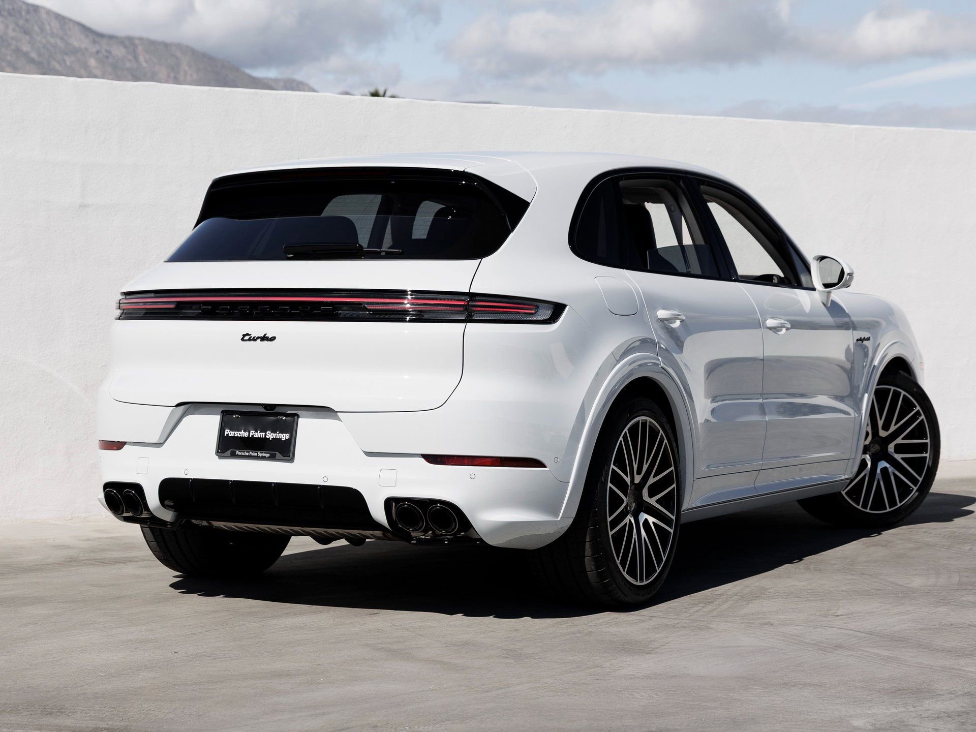 New 2026 Porsche Cayenne Turbo image 7