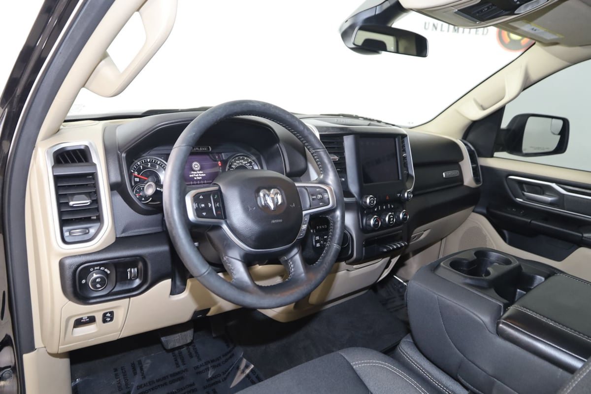 Used 2020 RAM 1500 Big Horn AWD/4WD image 24
