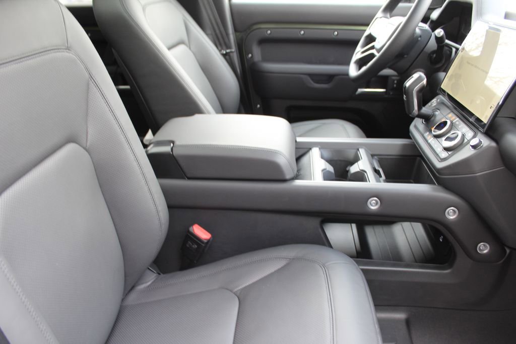 New 2026 Land Rover Defender 130 S image 3