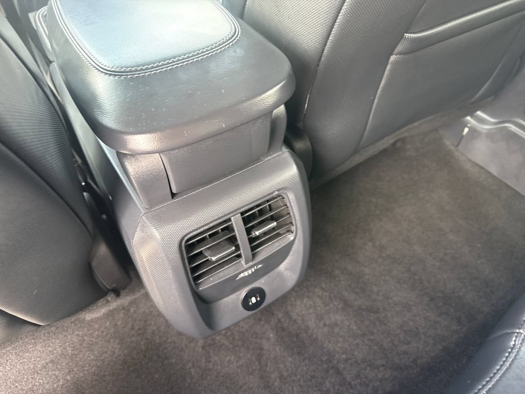 Used 2025 Ford Mustang Mach-E Premium AWD/4WD image 17