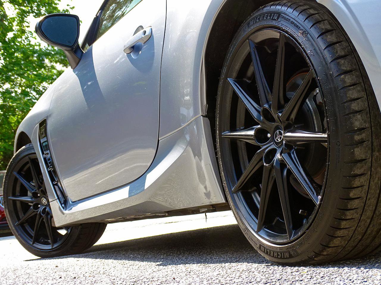 Used 2024 Toyota GR86 Premium RWD image 5