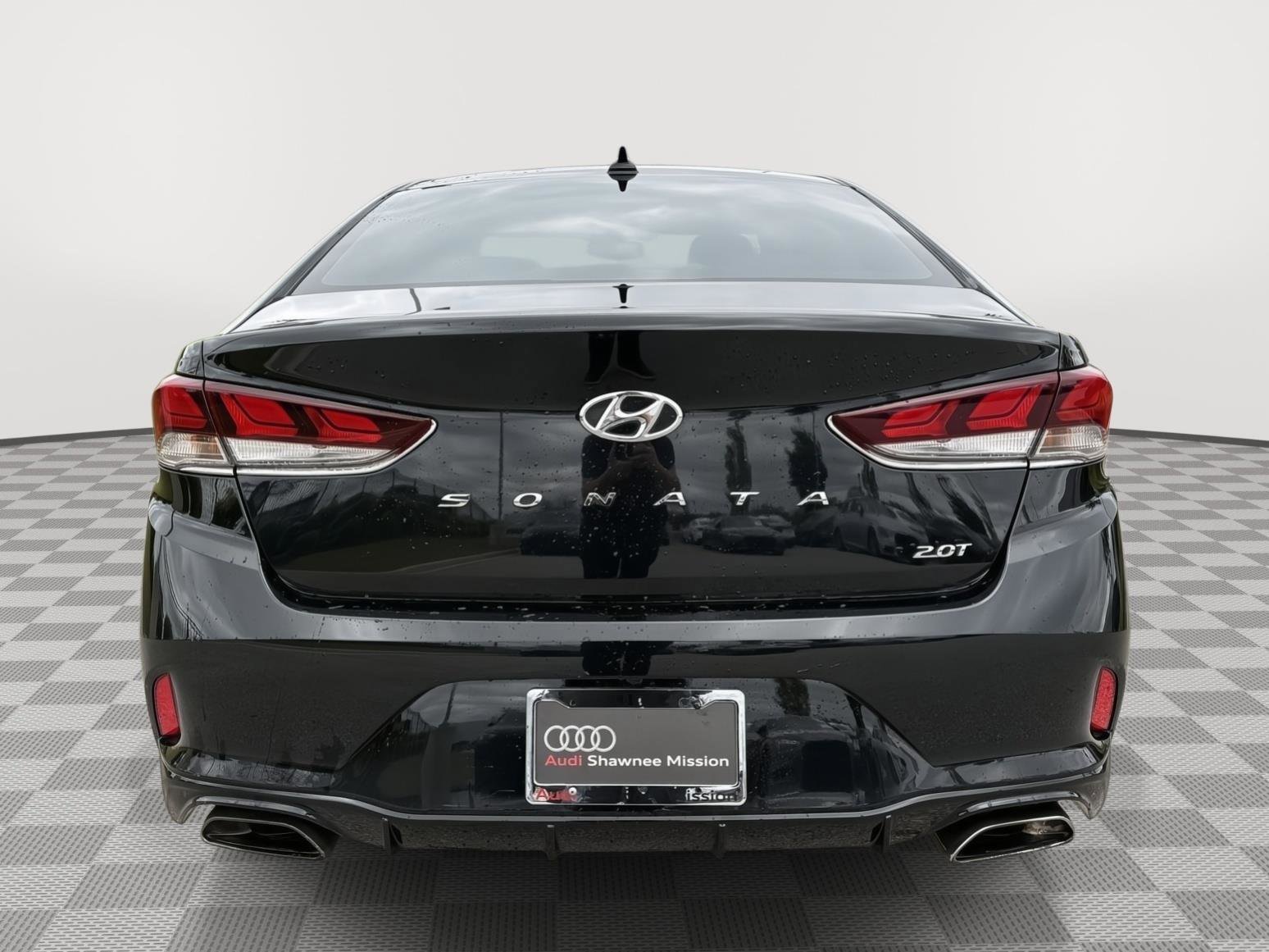Used 2018 Hyundai Sonata Sport w/ Cargo Package FWD image 4