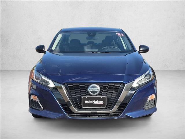 Used 2021 Nissan Altima 2.5 SR FWD image 2