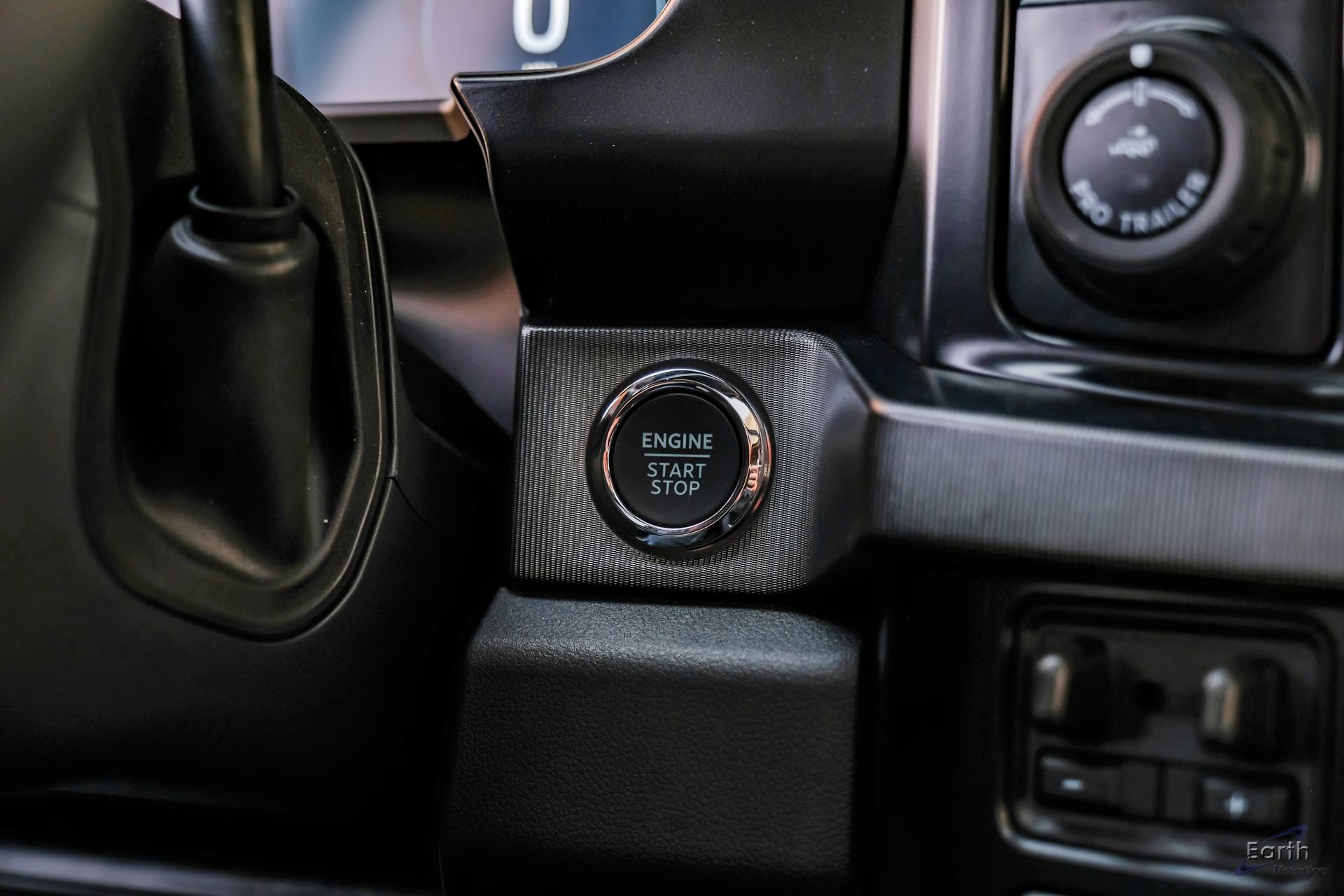 Used 2026 Ford F450 Platinum w/ FX4 Off-Road Package image 94