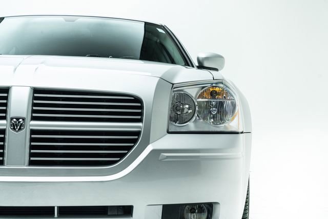 Used 2005 Dodge Magnum R/T w/ Convenience Group II image 7