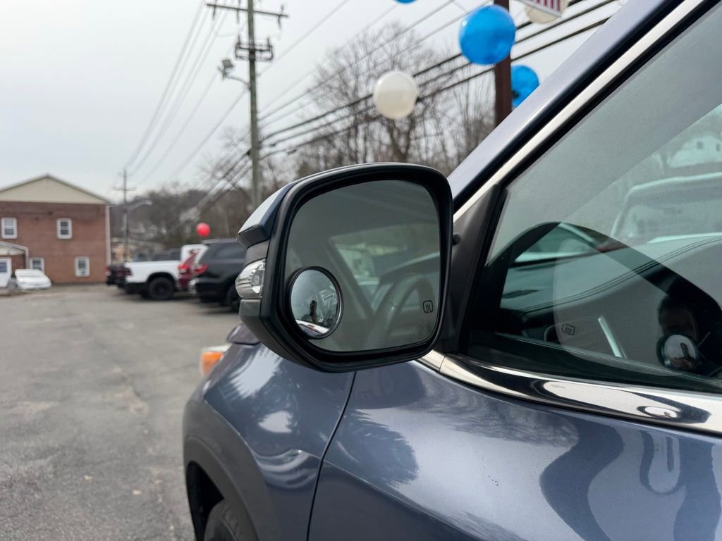 Used 2014 Toyota Highlander Plus image 10