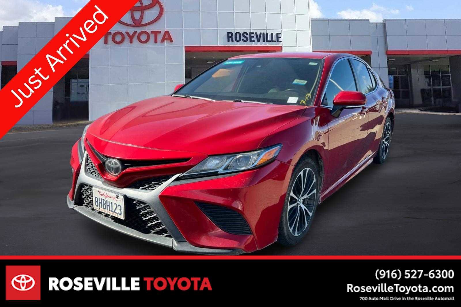 Used 2019 Toyota Camry SE w/ Convenience Package