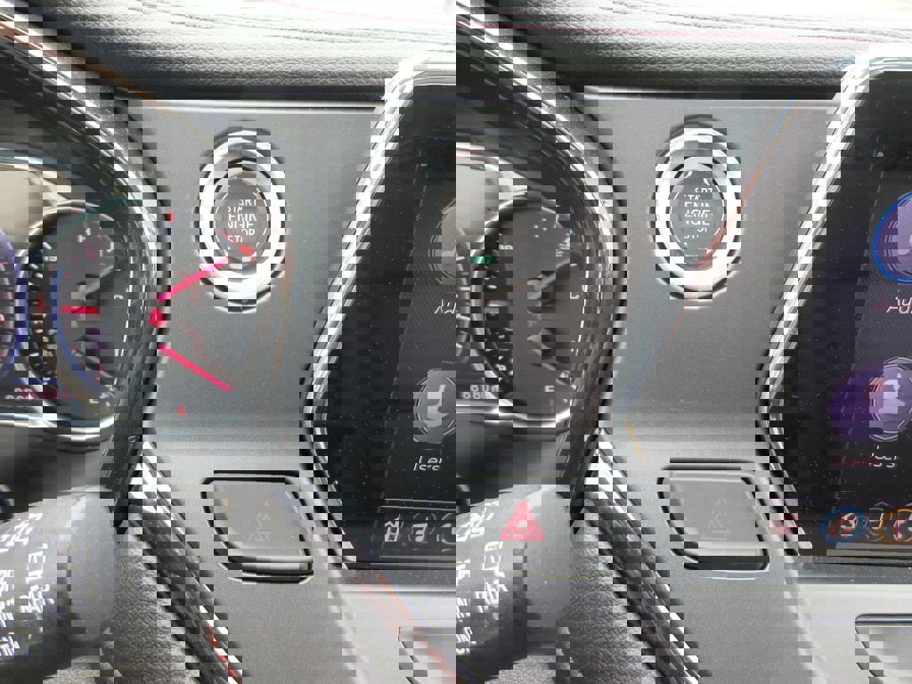 Certified 2019 Chevrolet Blazer RS AWD/4WD image 29