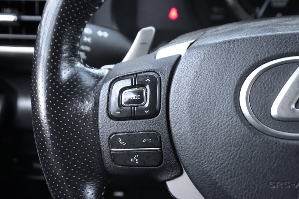 Used 2019 Lexus IS 300 F Sport w/ F Sport Package RWD image 21