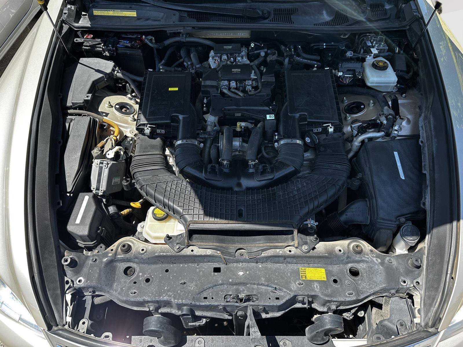 Used 2013 Lexus LS 460 w/ Comfort Pkg RWD image 33