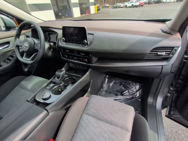 Used 2023 Nissan Rogue SV image 27