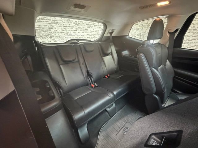 Used 2022 Subaru Ascent Limited w/ Technology Package AWD/4WD image 11