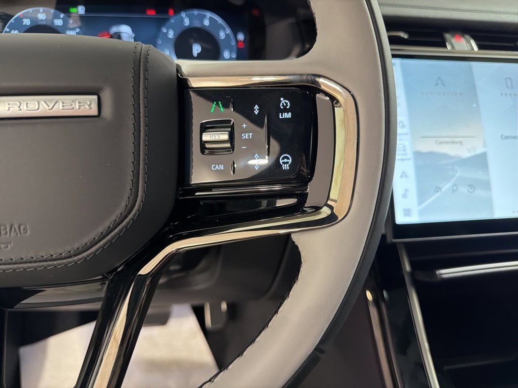 New 2026 Land Rover Range Rover Velar Dynamic SE image 13