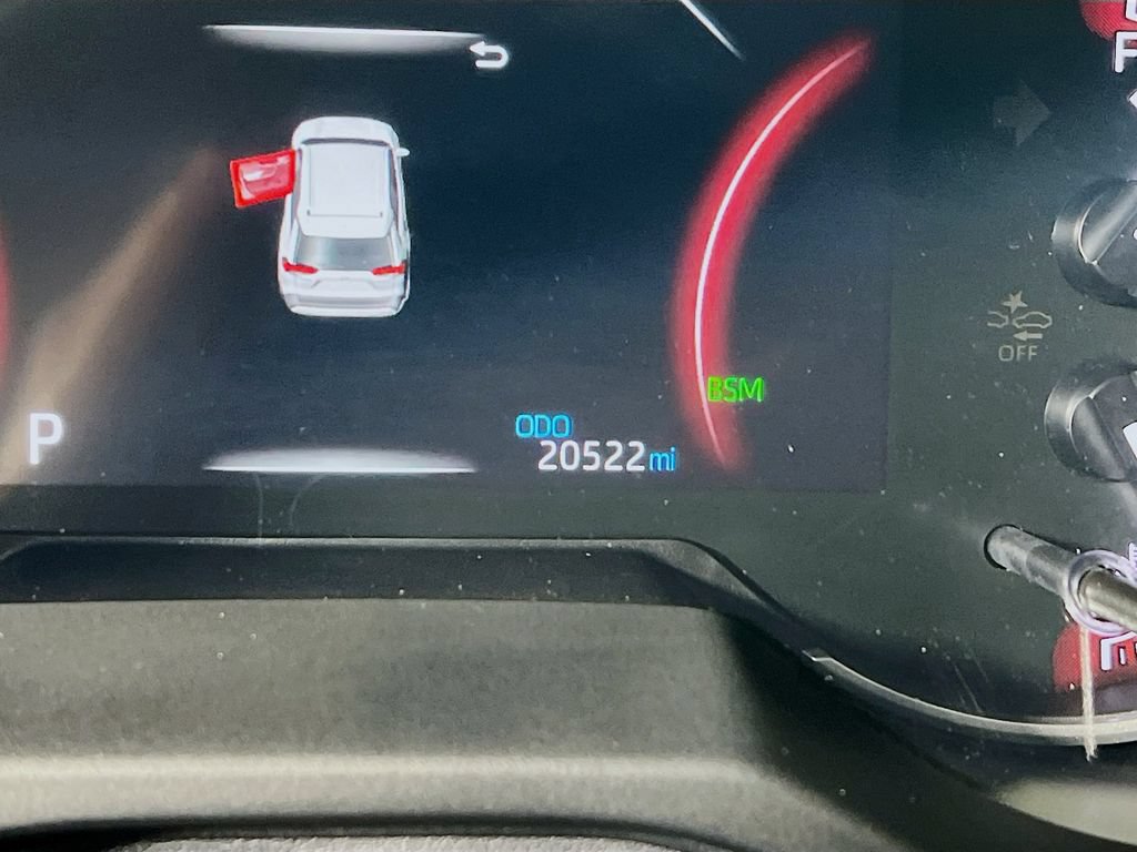 Certified 2025 Toyota RAV4 XLE AWD/4WD image 10