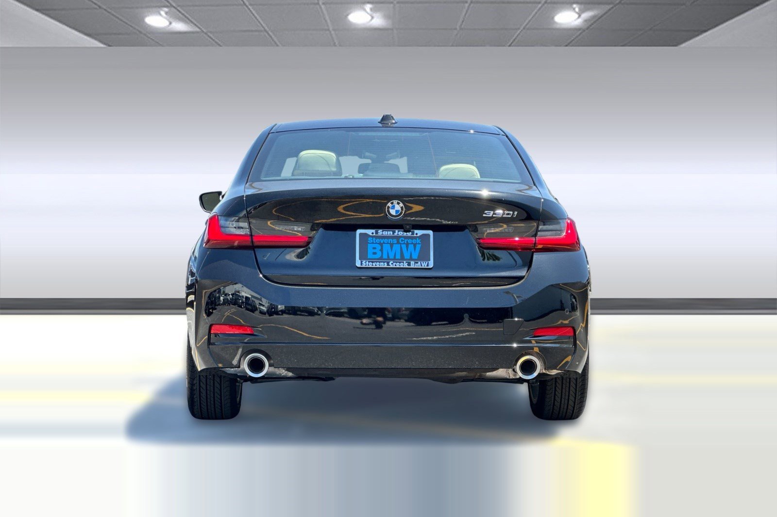 Used 2025 BMW 330i Sedan w/ Premium Package RWD image 9