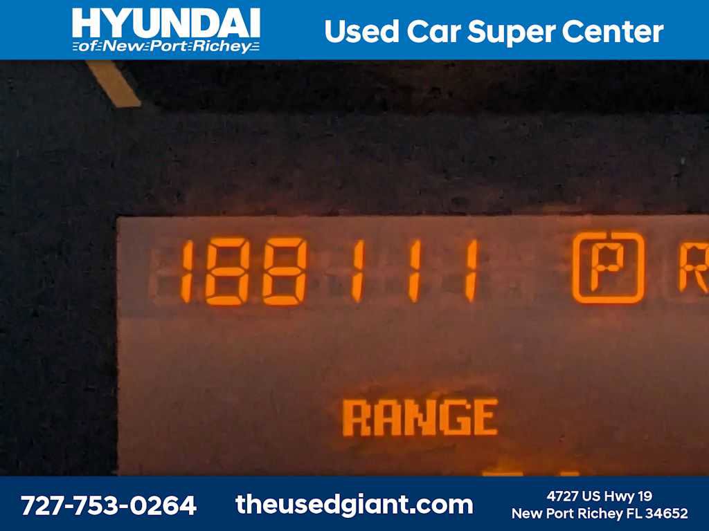 Used 2014 Nissan Armada SL image 41