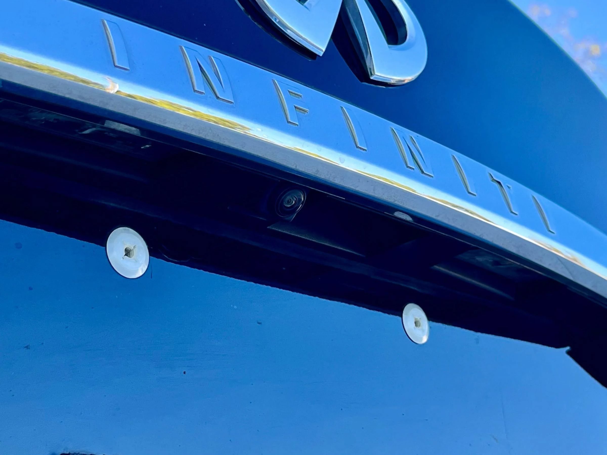 Used 2019 INFINITI Q50 Luxe w/ Essential Package (3.0T Luxe) RWD image 11