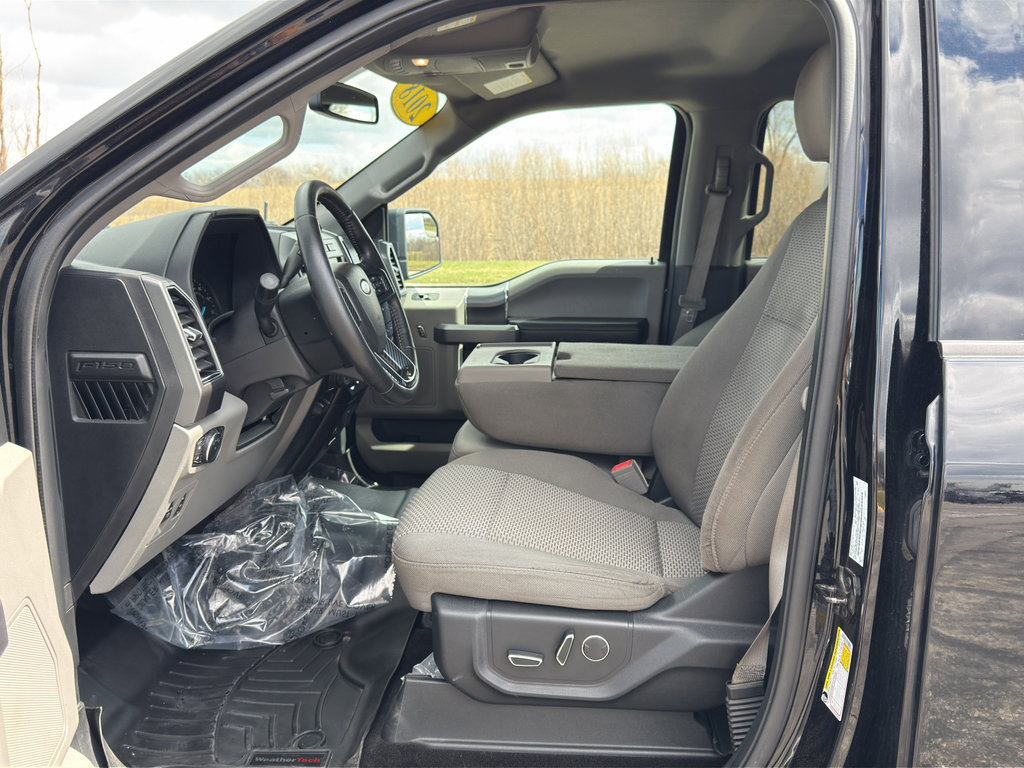 Used 2018 Ford F150 XLT w/ Equipment Group 302A Luxury image 14