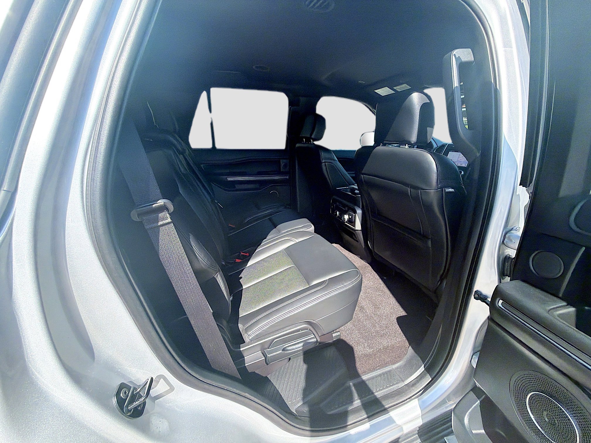 Used 2019 Ford Expedition XLT w/ Equipment Group 202A image 29