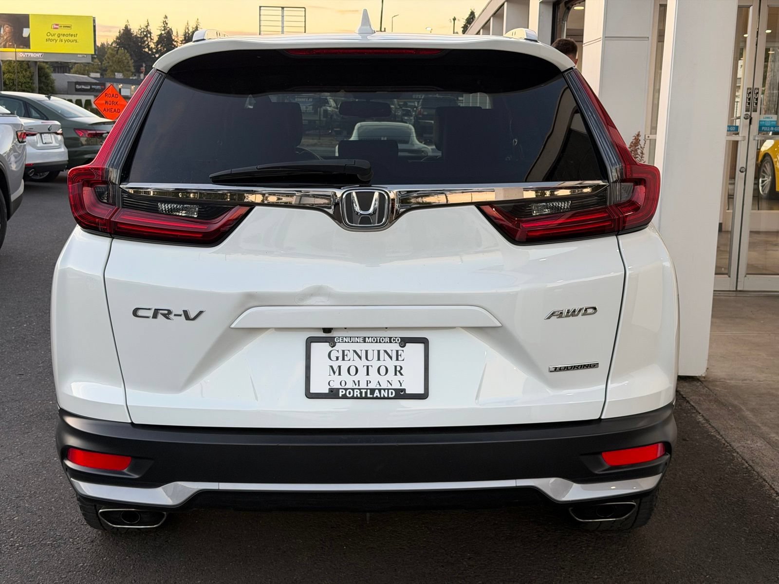 Used 2020 Honda CR-V Touring image 4