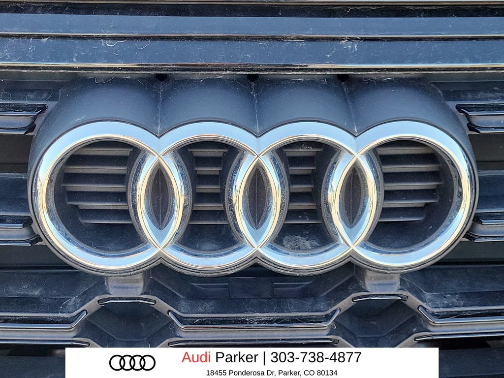 Used 2025 Audi Q5 2.0T Premium w/ Convenience Plus Package AWD/4WD image 16