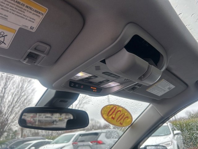 Used 2020 Chevrolet Equinox Premier image 28