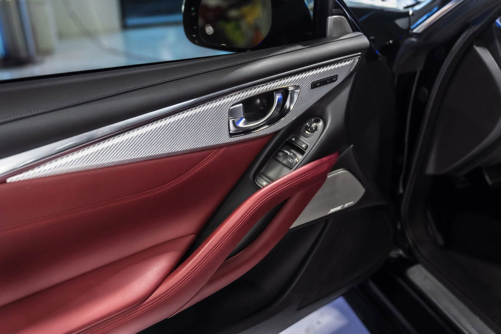 Used 2019 INFINITI Q60 Red Sport 400 w/ Proactive Package image 17