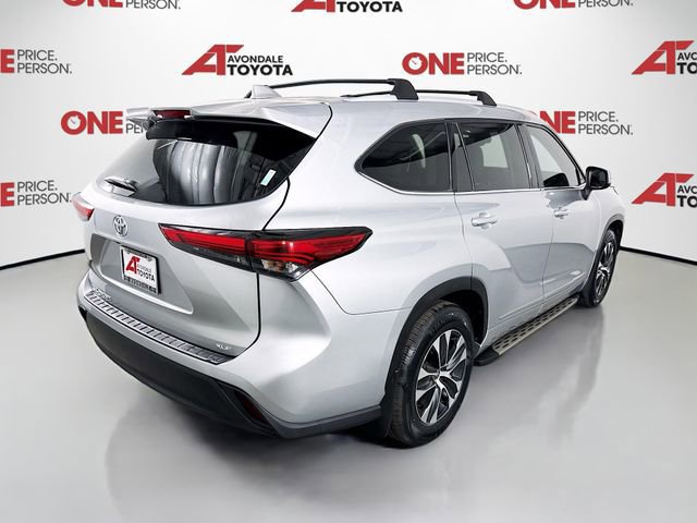 Used 2022 Toyota Highlander XLE FWD image 7