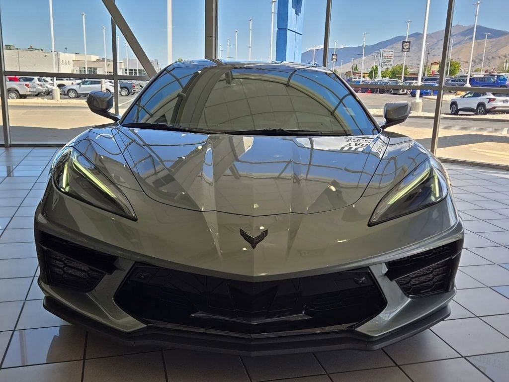 Used 2023 Chevrolet Corvette Stingray Premium Cpe w/ Stealth Interior Trim Package RWD image 9