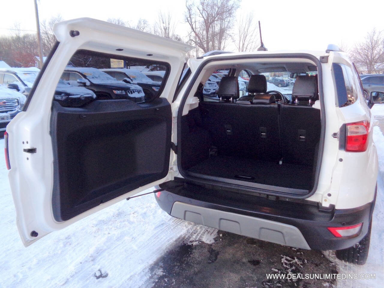 Used 2021 Ford EcoSport Titanium image 19