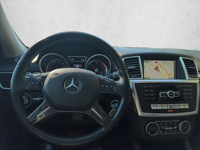 Used 2015 Mercedes-Benz ML 250 BlueTEC 4MATIC image 19