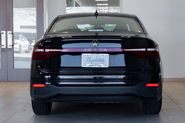 Used 2025 Volkswagen Jetta Sport image 26