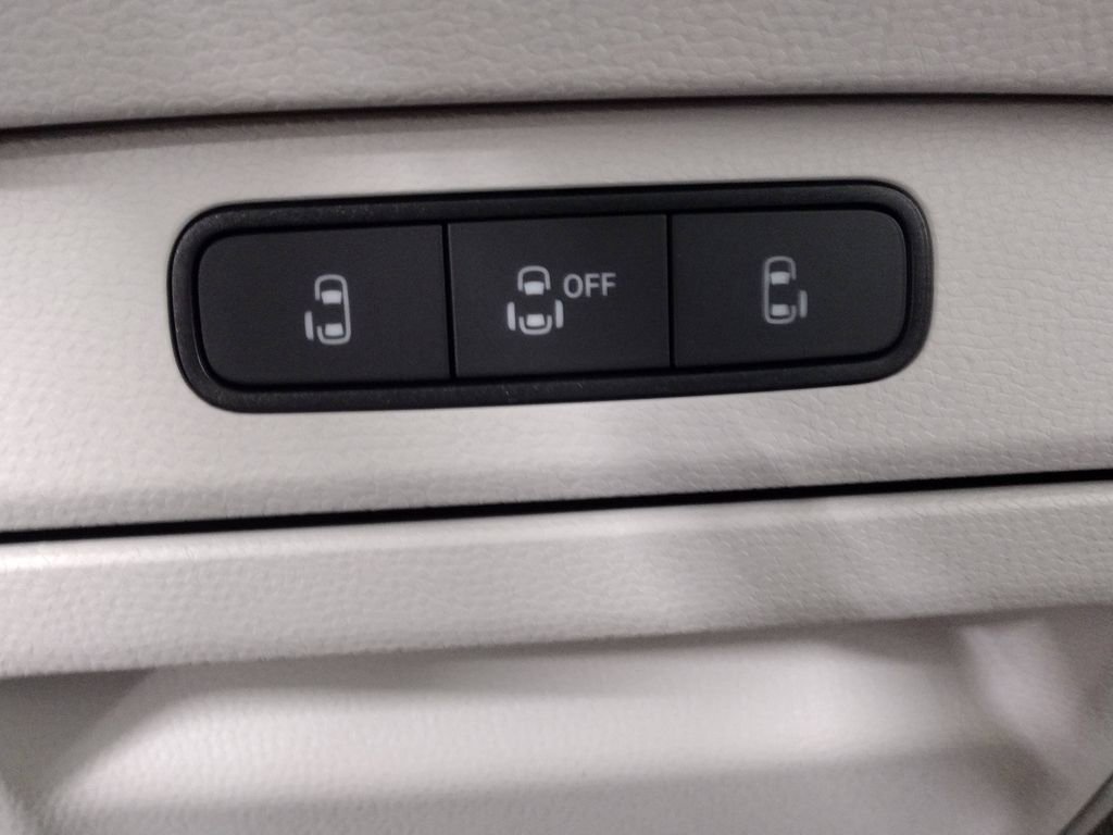 New 2025 Volkswagen ID. Buzz 1st Edition image 38