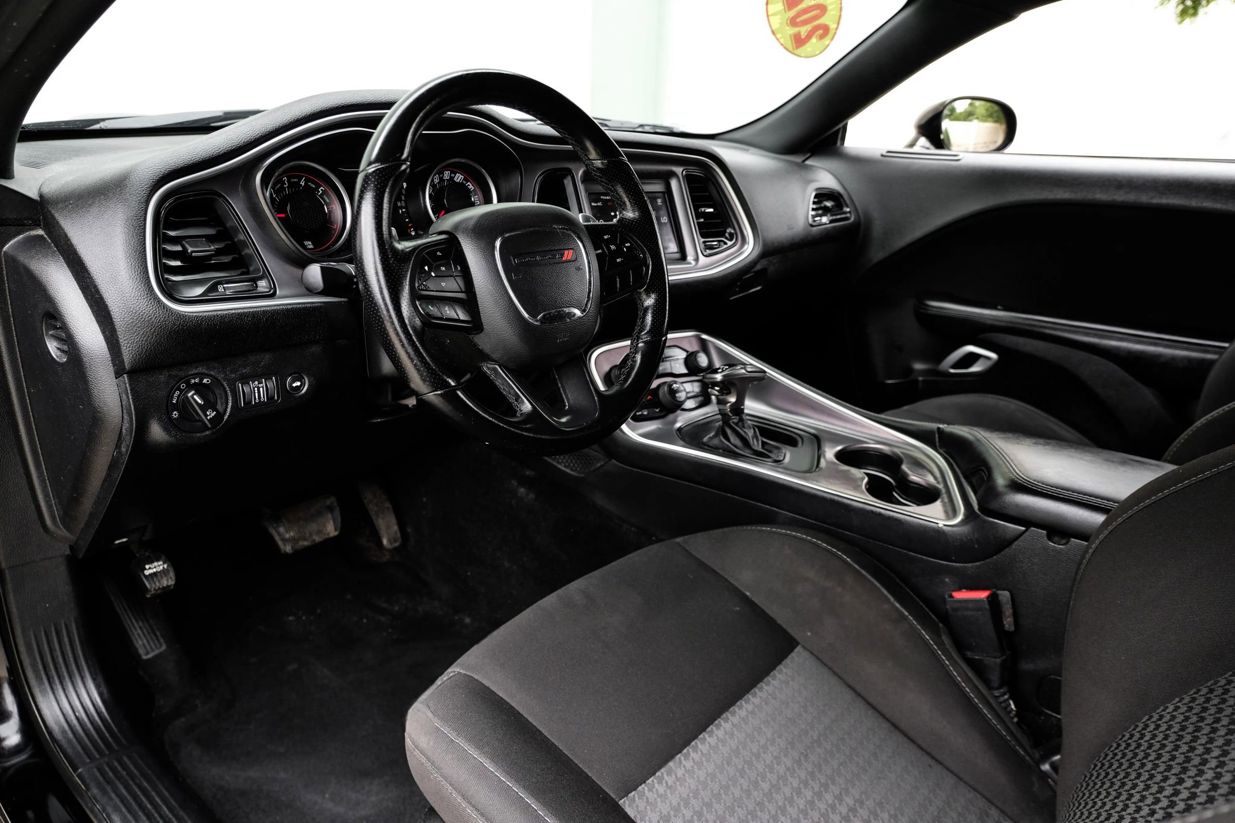 Used 2015 Dodge Challenger R/T w/ Quick Order Package 28B R/T RWD image 18