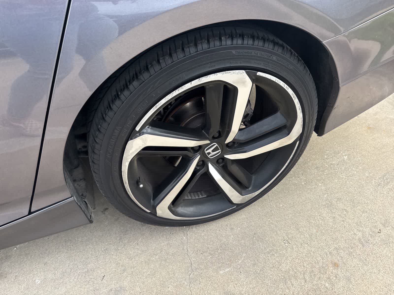 Used 2019 Honda Accord Sport image 10